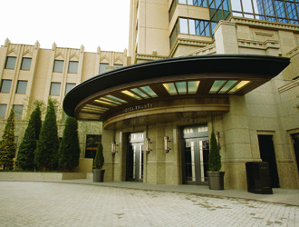 Hotel facade photo